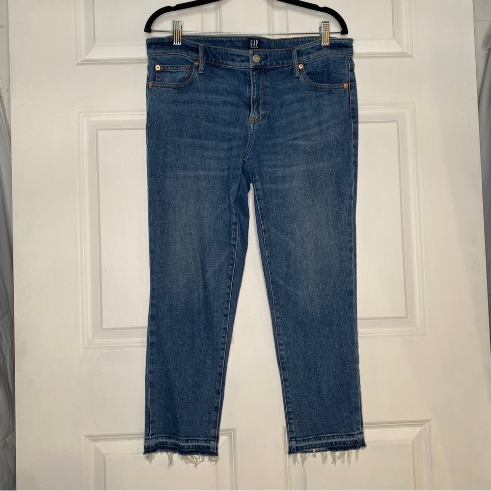 Gap Denim Girlfriend Raw Hem Blue Jeans Size 30 in Dark Indigo